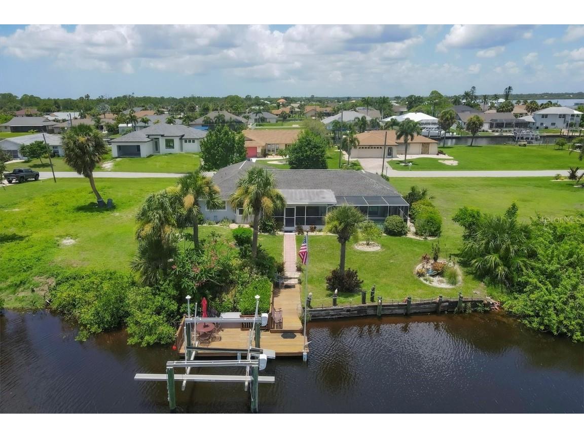 2516 Dixon Terrace Port Charlotte FL 33981 D6145205 image4