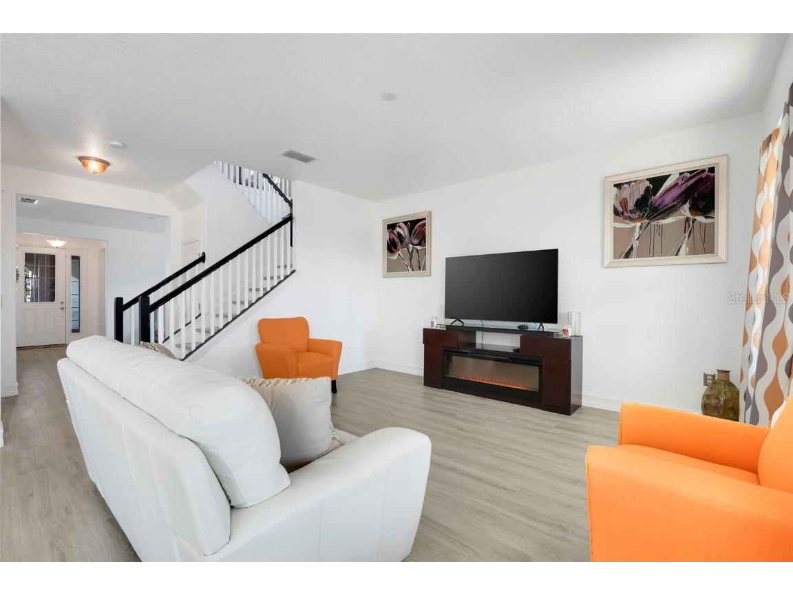 2516 Nouveau Way Kissimmee FL 34741 O6360489 image10