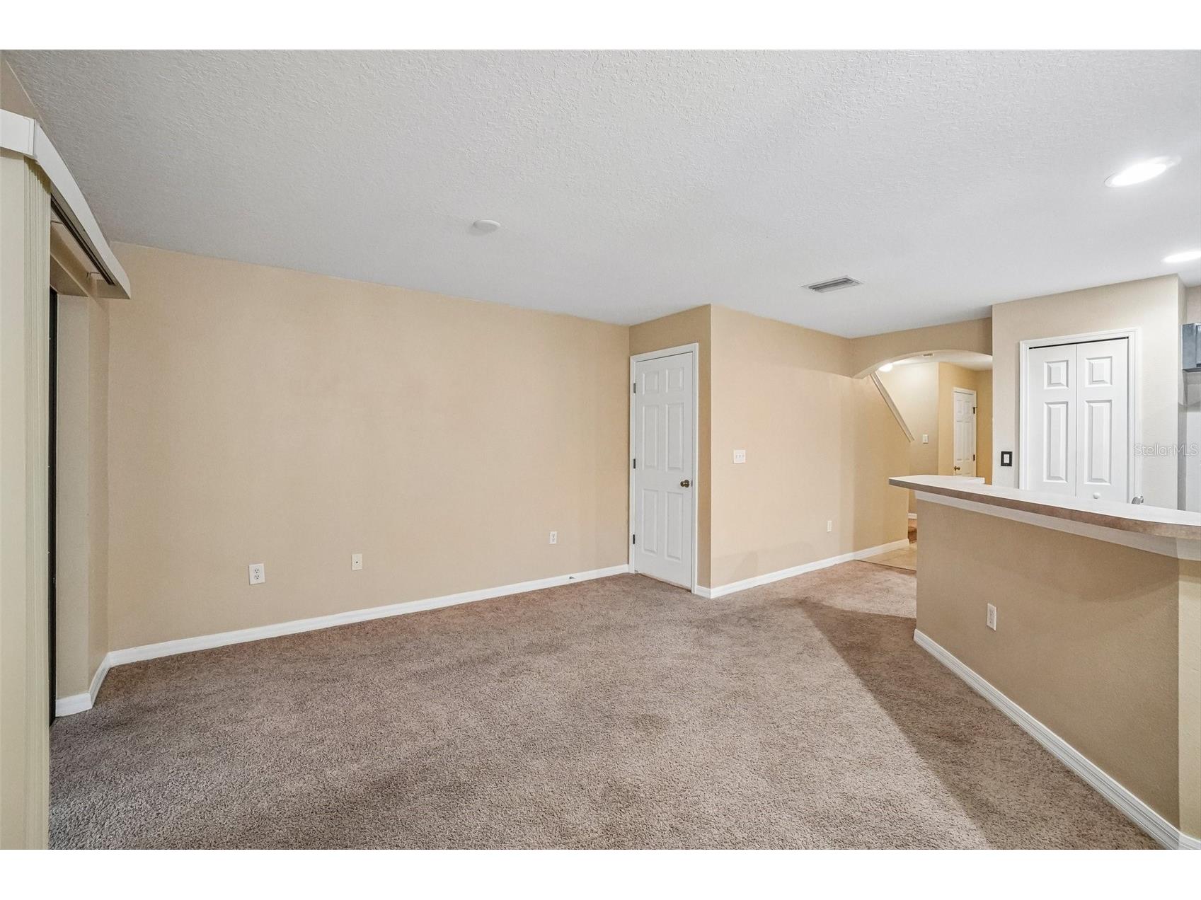 2516 Oleander Lakes Drive Brandon FL 33511 A4698885 image5