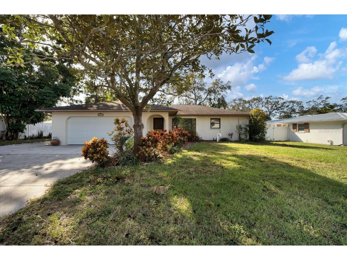 2516 Trinidad Street Sarasota FL 34231 A4591293 image1