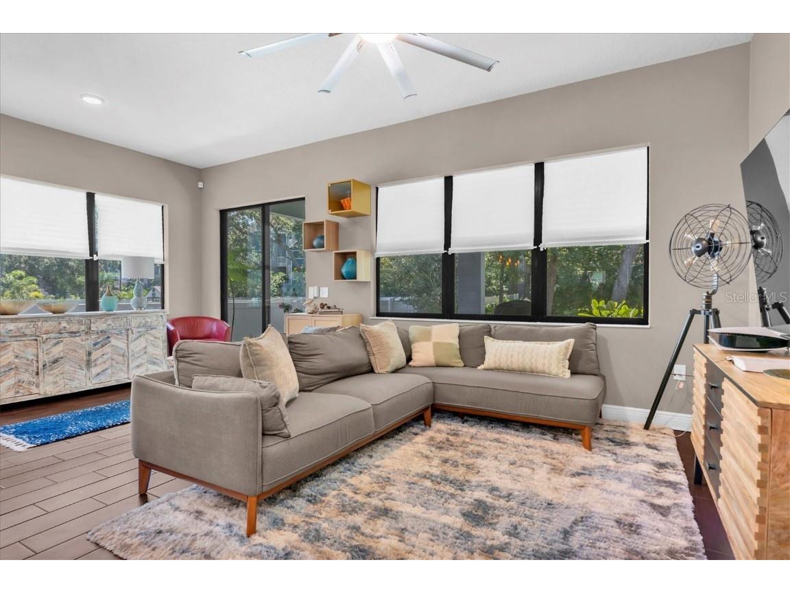 2516 W Curtis Street Tampa FL 33614 W7878641 image5