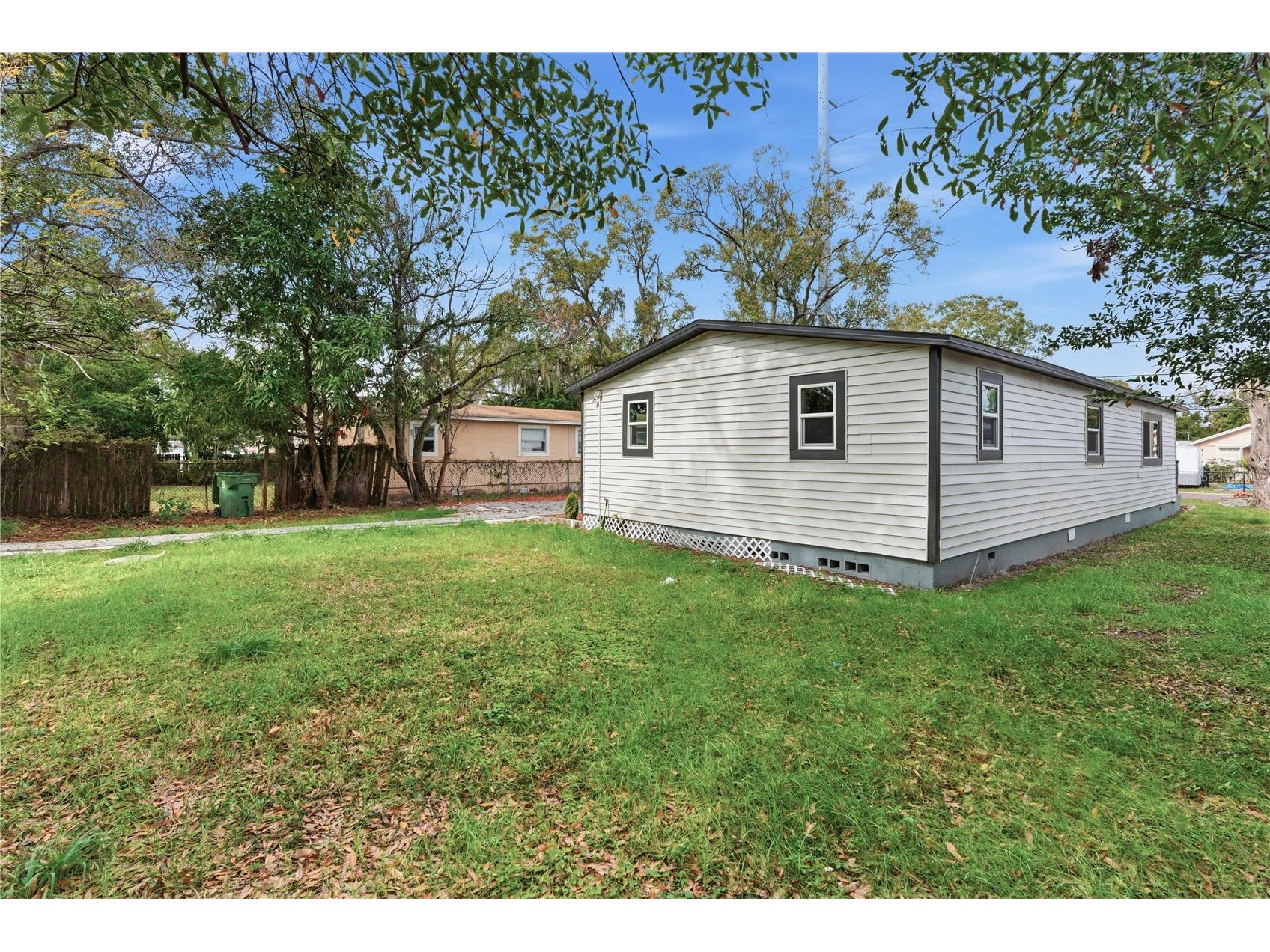 2516 W Kirby Street Tampa FL 33614 C7518779 image24