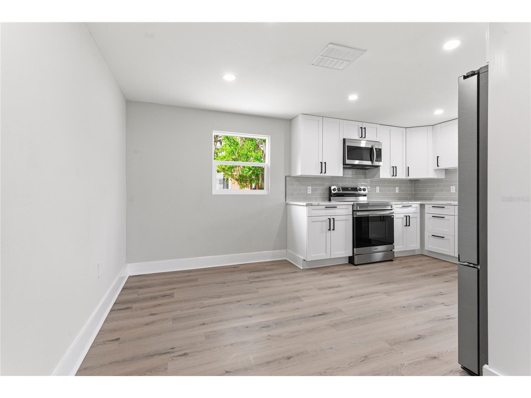 2516 W Kirby Street Tampa FL 33614 C7518779 image9