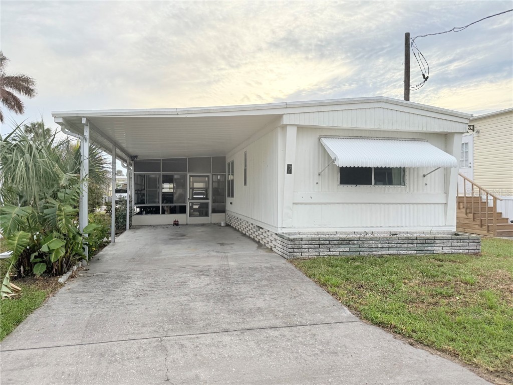 25163 Marion Avenue #7 Punta Gorda FL 33950 C7499354 image1