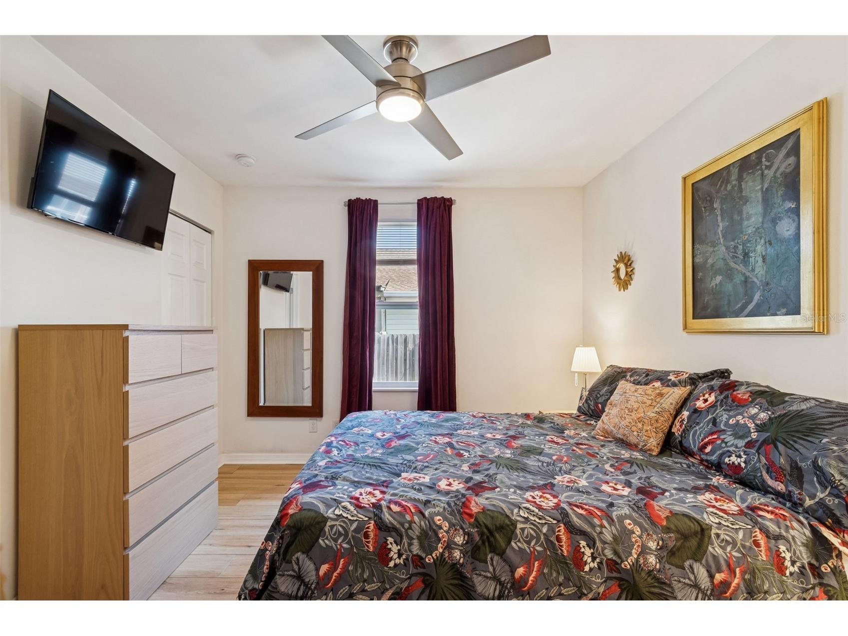 2517 3rd Avenue N Saint Petersburg FL 33713 TB8473368 image22