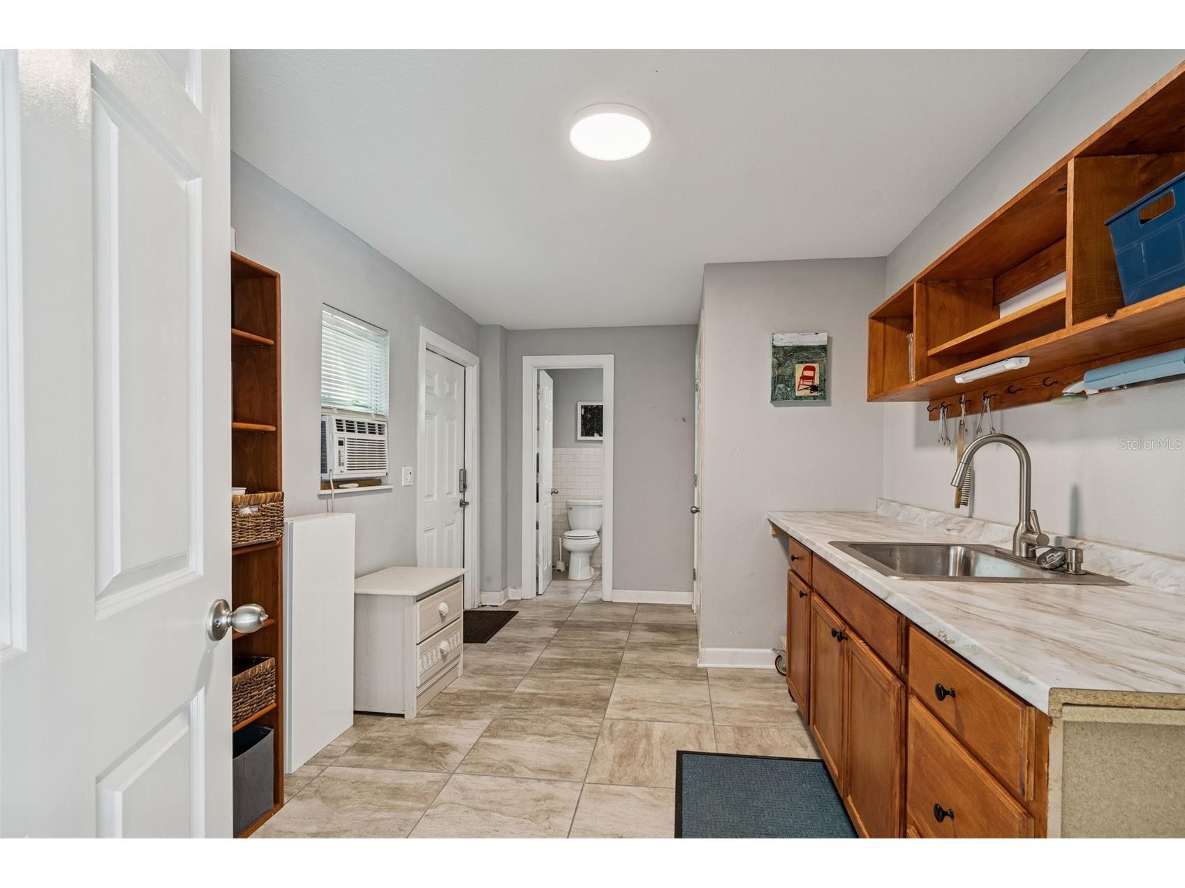 2517 3rd Avenue N Saint Petersburg FL 33713 TB8473368 image44