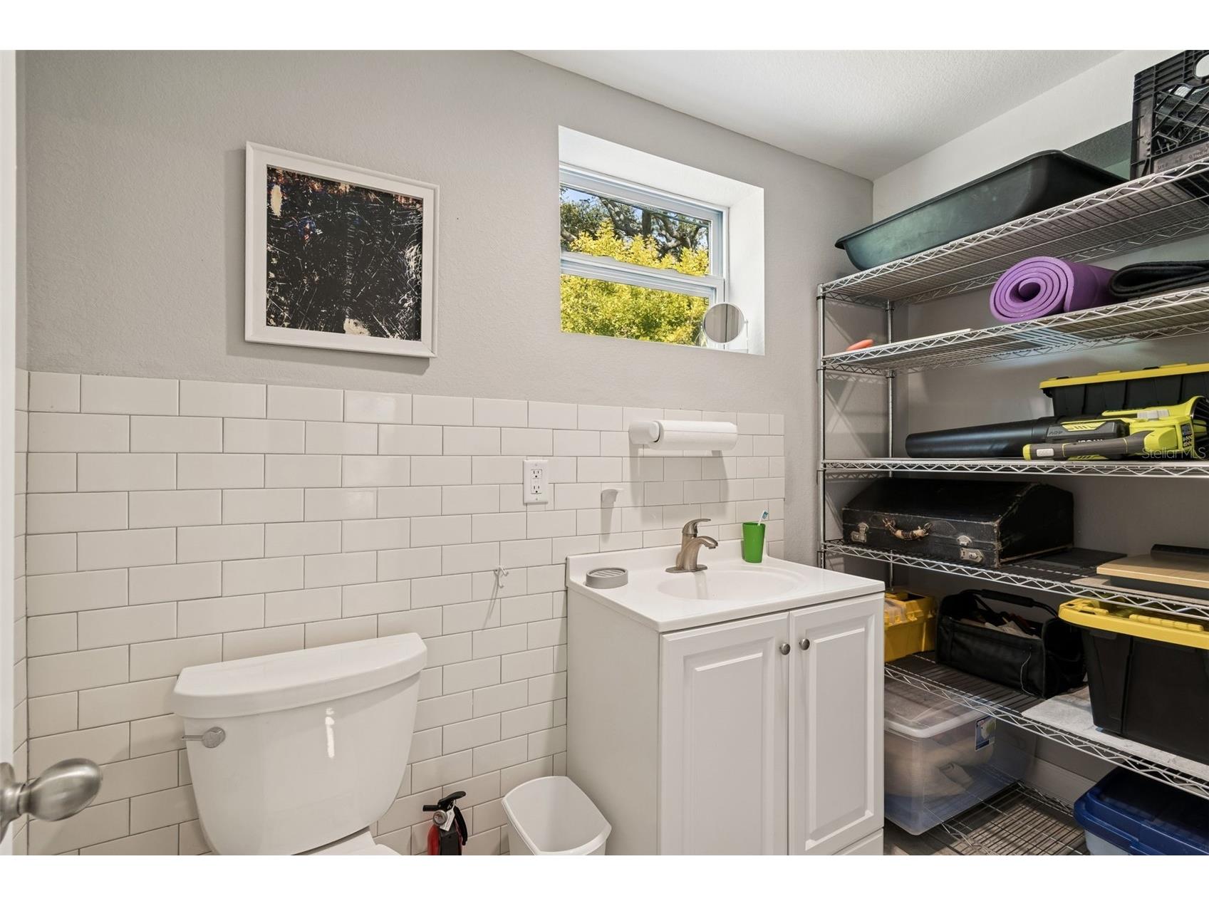 2517 3rd Avenue N Saint Petersburg FL 33713 TB8473368 image46