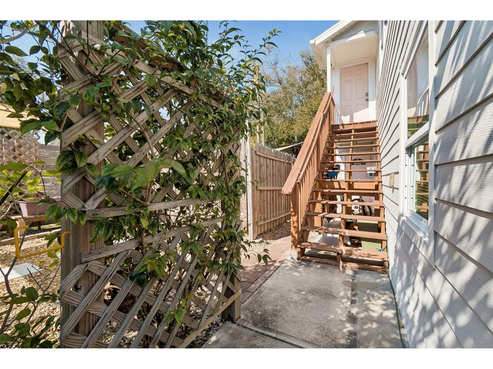 2517 3rd Avenue N Saint Petersburg FL 33713 TB8473368 image47