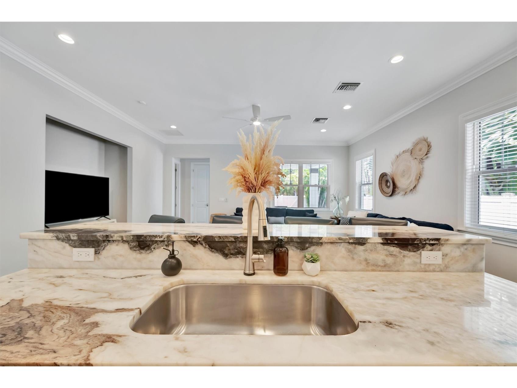 2517 4th Avenue S Saint Petersburg FL 33712 TB8511711 image14