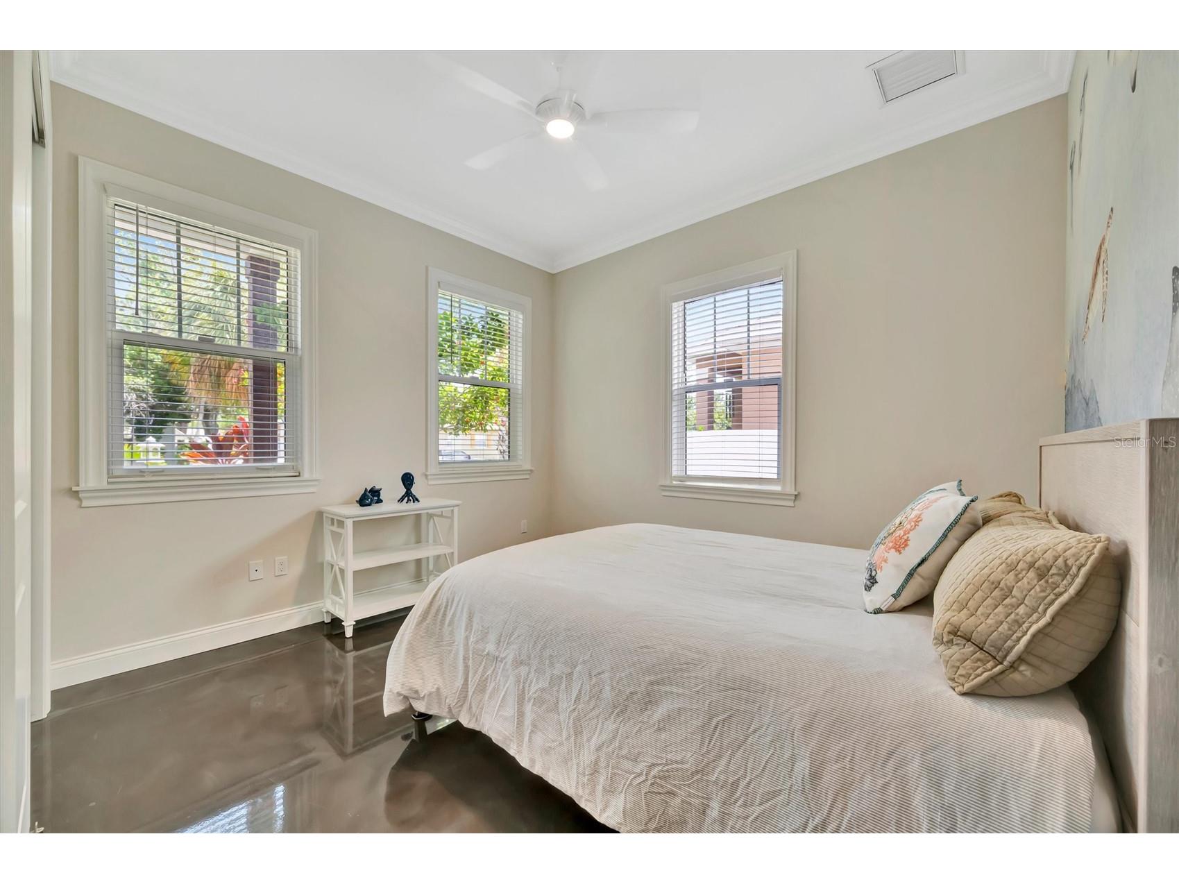 2517 4th Avenue S Saint Petersburg FL 33712 TB8511711 image24