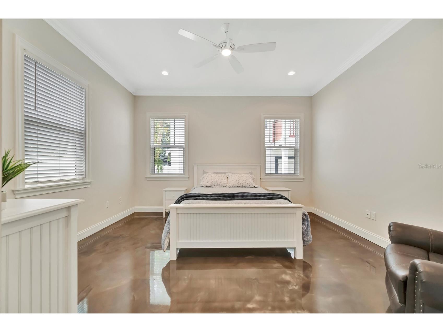 2517 4th Avenue S Saint Petersburg FL 33712 TB8511711 image30