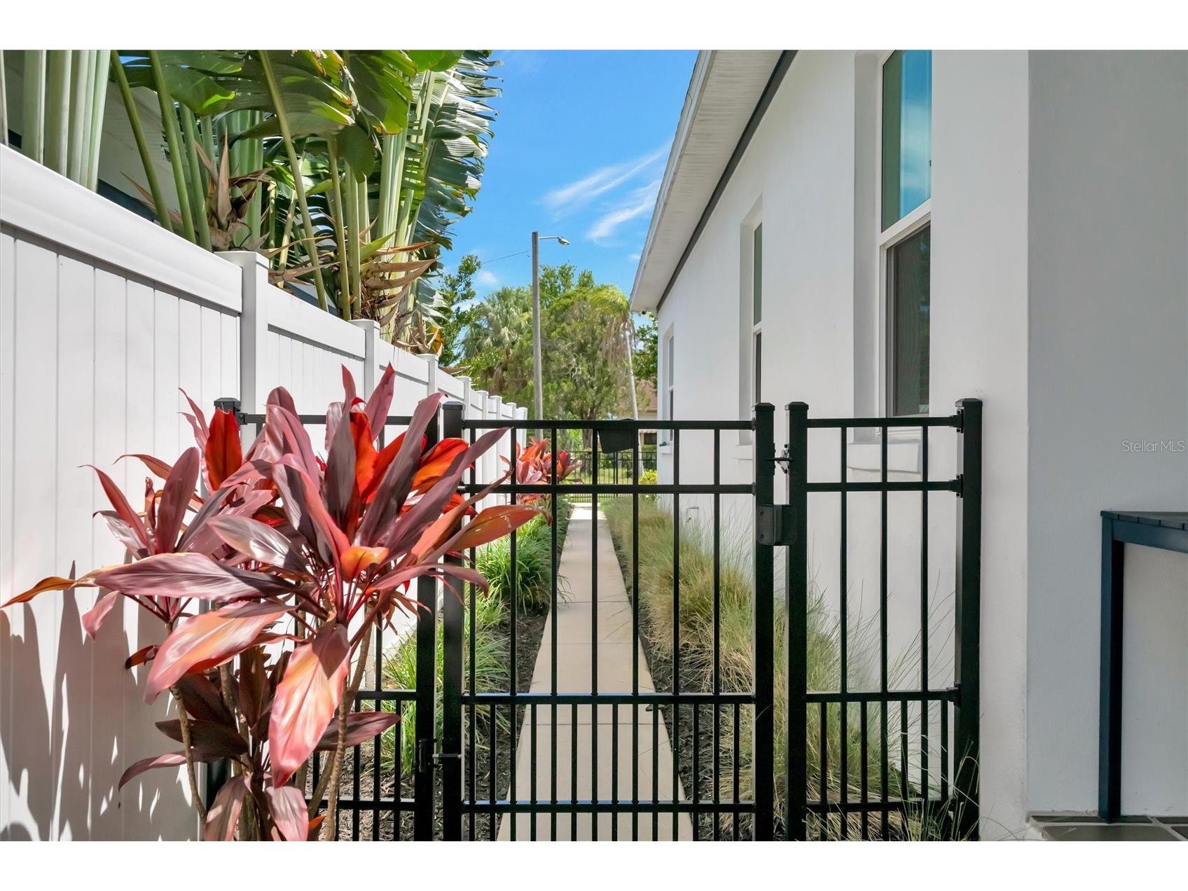 2517 4th Avenue S Saint Petersburg FL 33712 TB8511711 image57