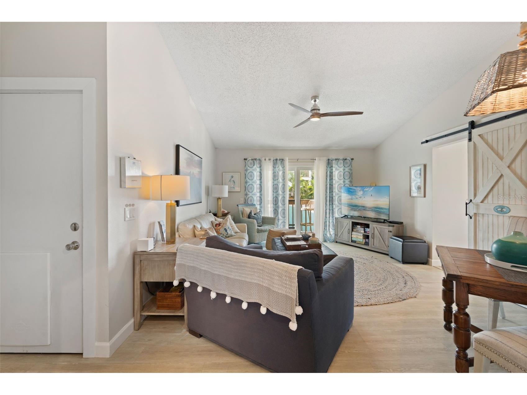2517 Avenue C Bradenton Beach FL 34217 A4694642 image11