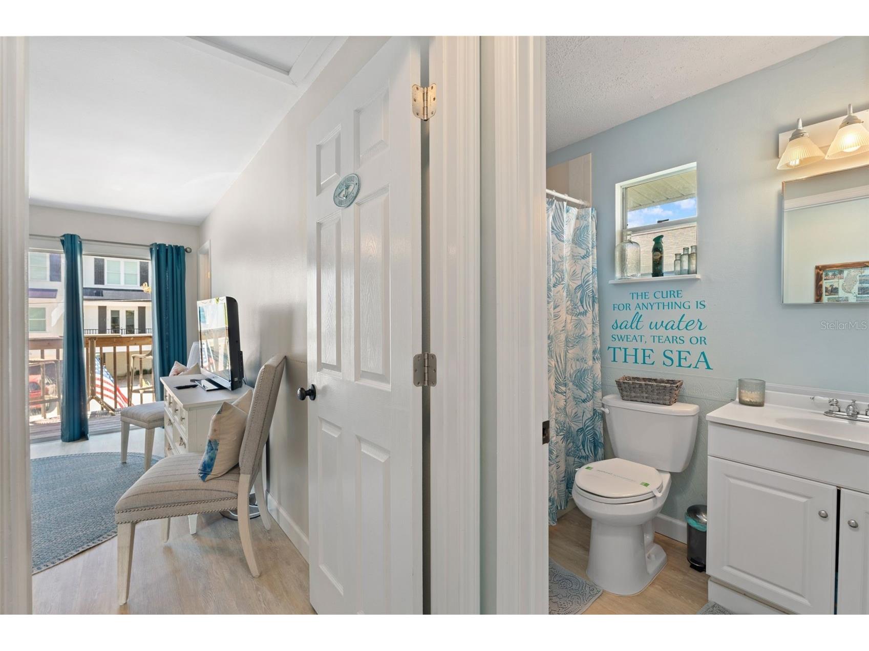 2517 Avenue C Bradenton Beach FL 34217 A4694642 image20