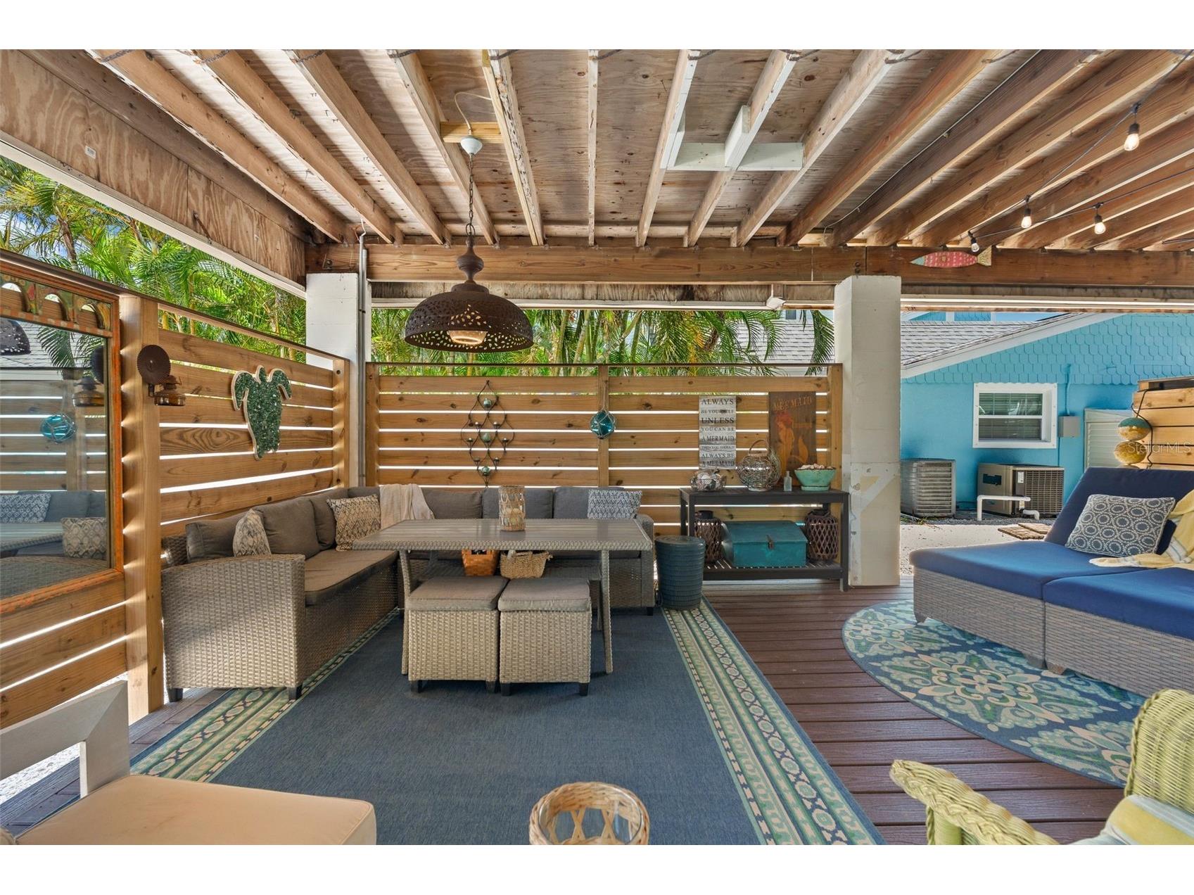 2517 Avenue C Bradenton Beach FL 34217 A4694642 image32