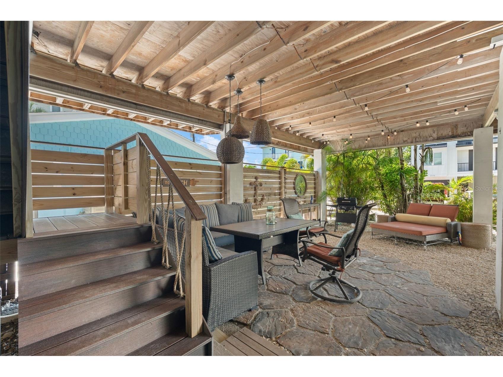 2517 Avenue C Bradenton Beach FL 34217 A4694642 image7