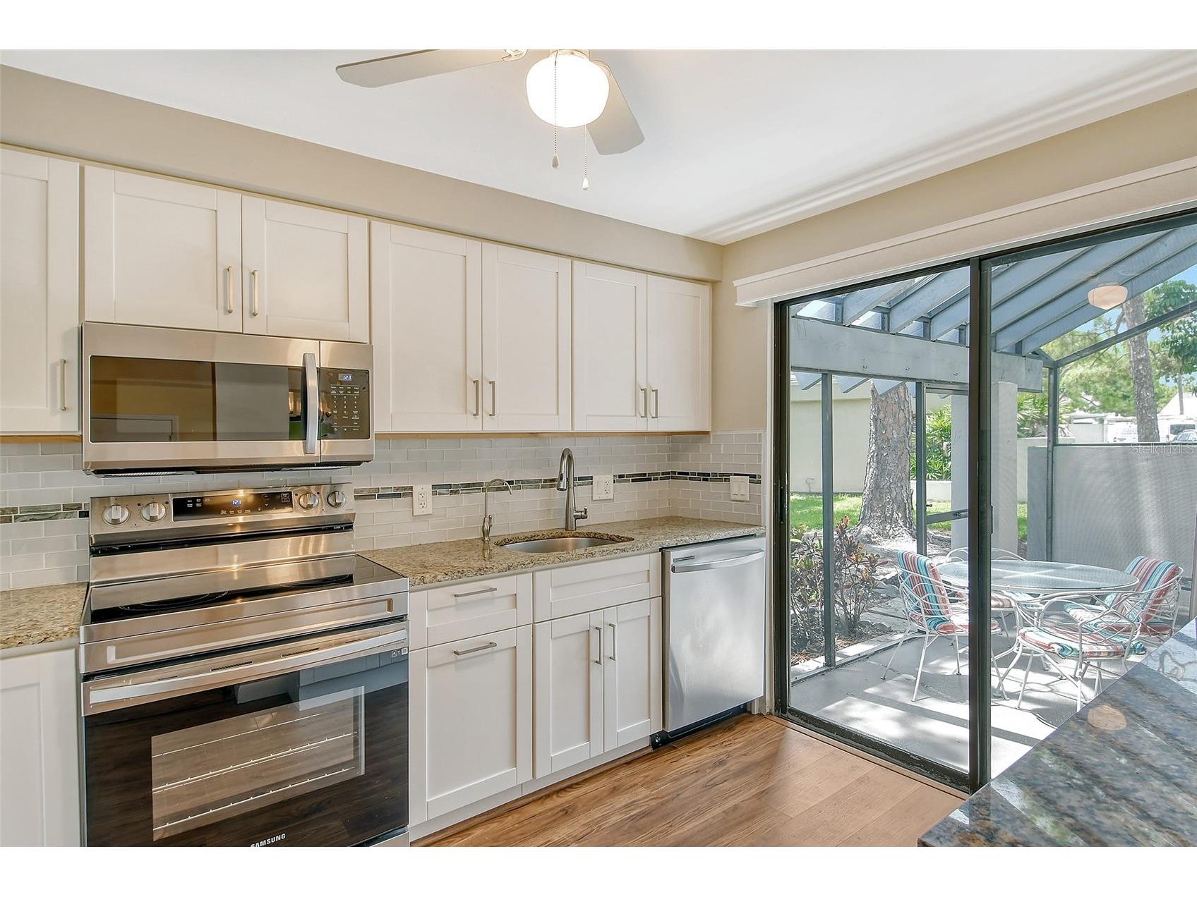2517 Glebe Farm Close #H-2 Sarasota FL 34235 A4695853 image11