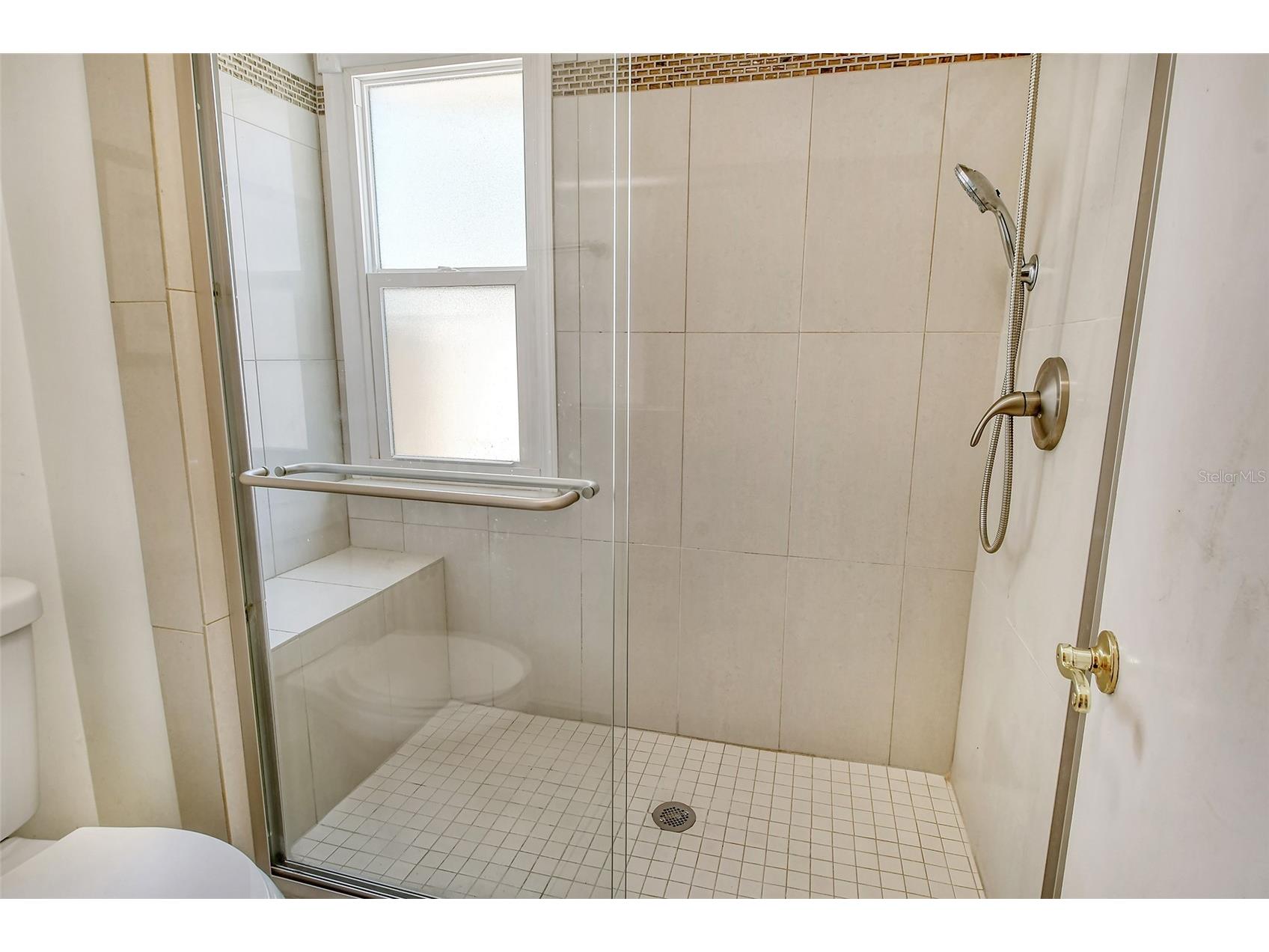 2517 Glebe Farm Close #H-2 Sarasota FL 34235 A4695853 image21