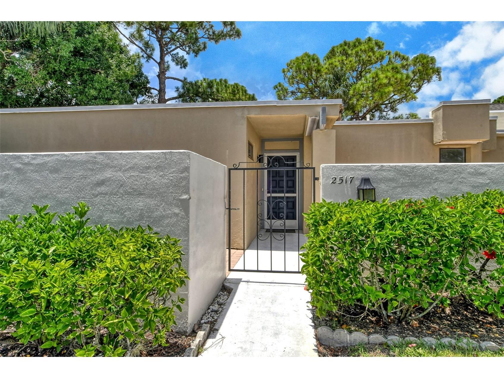 2517 Glebe Farm Close #H-2 Sarasota FL 34235 A4695853 image3