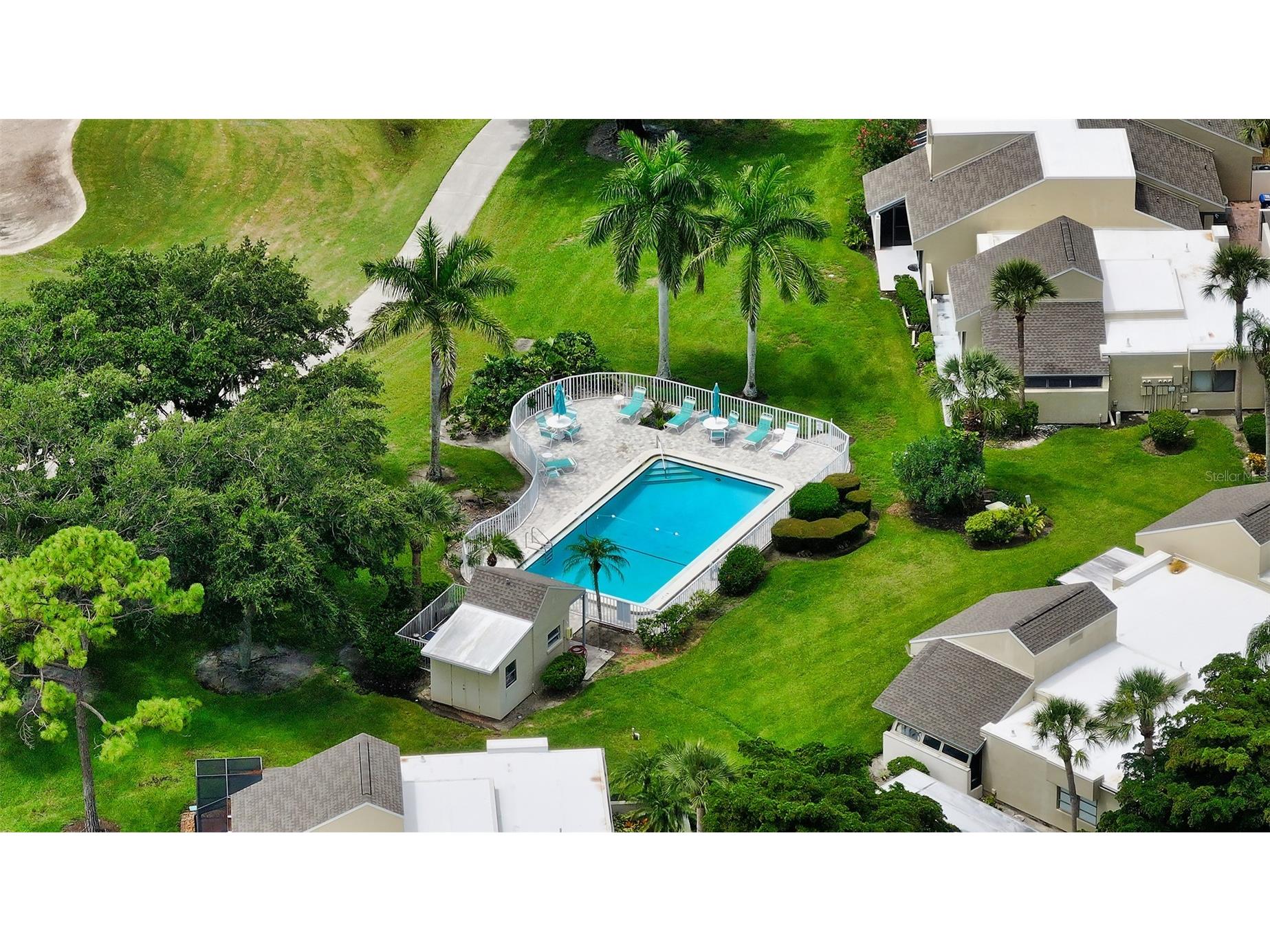 2517 Glebe Farm Close #H-2 Sarasota FL 34235 A4695853 image35