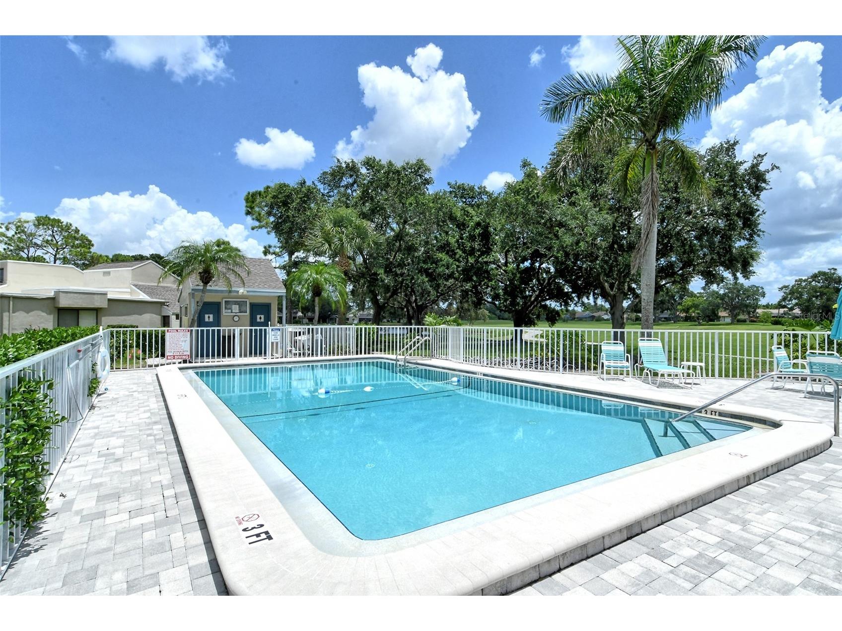 2517 Glebe Farm Close #H-2 Sarasota FL 34235 A4695853 image38