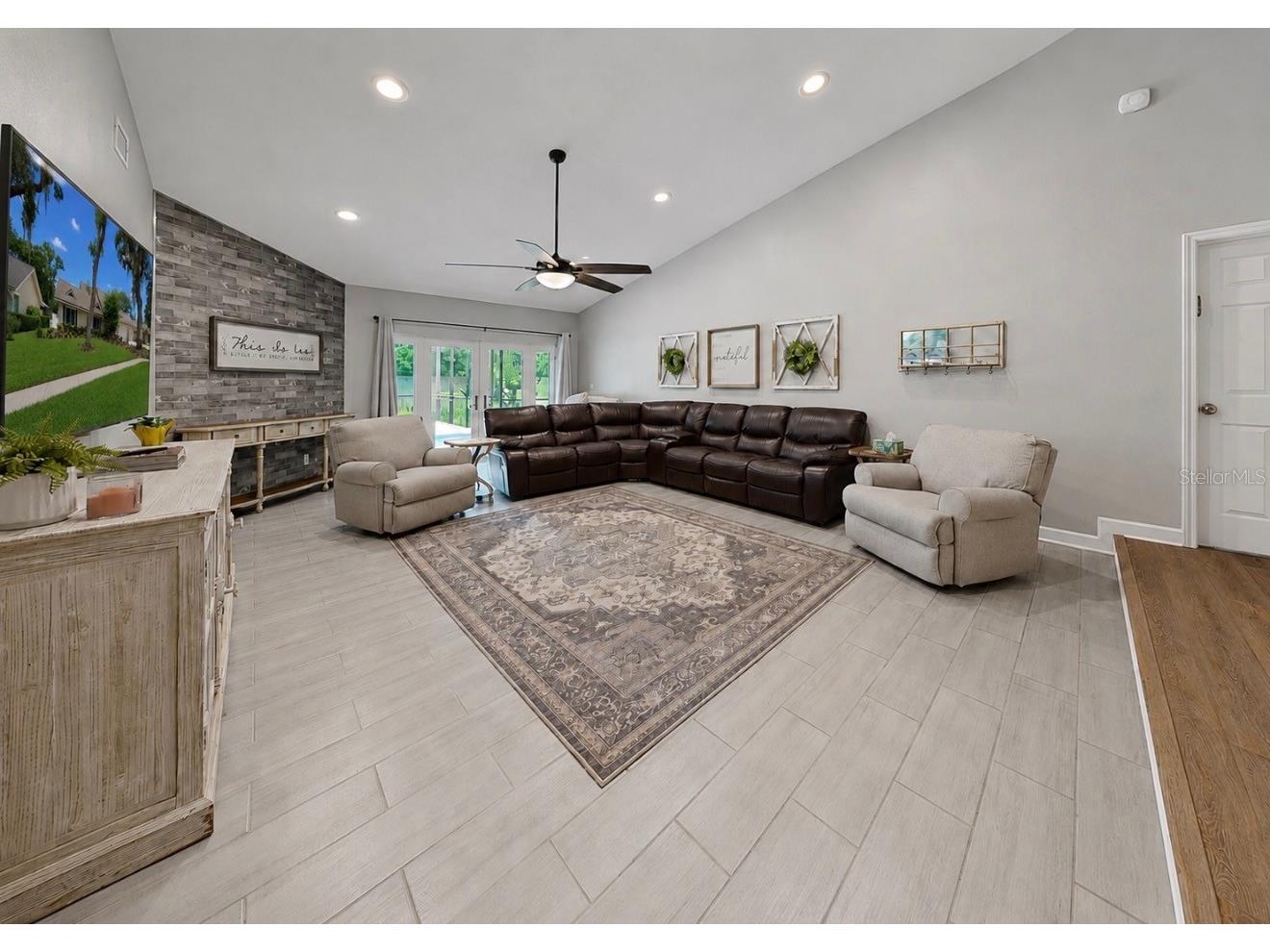 2517 Mason Oaks Drive Valrico FL 33596 TB8527869 image24