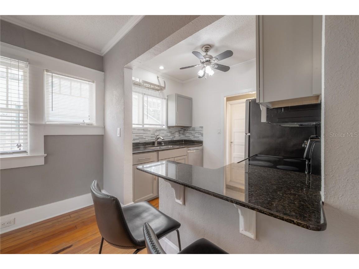 2517 Oakdale St S Saint Petersburg FL 33705 TB8439763 image15