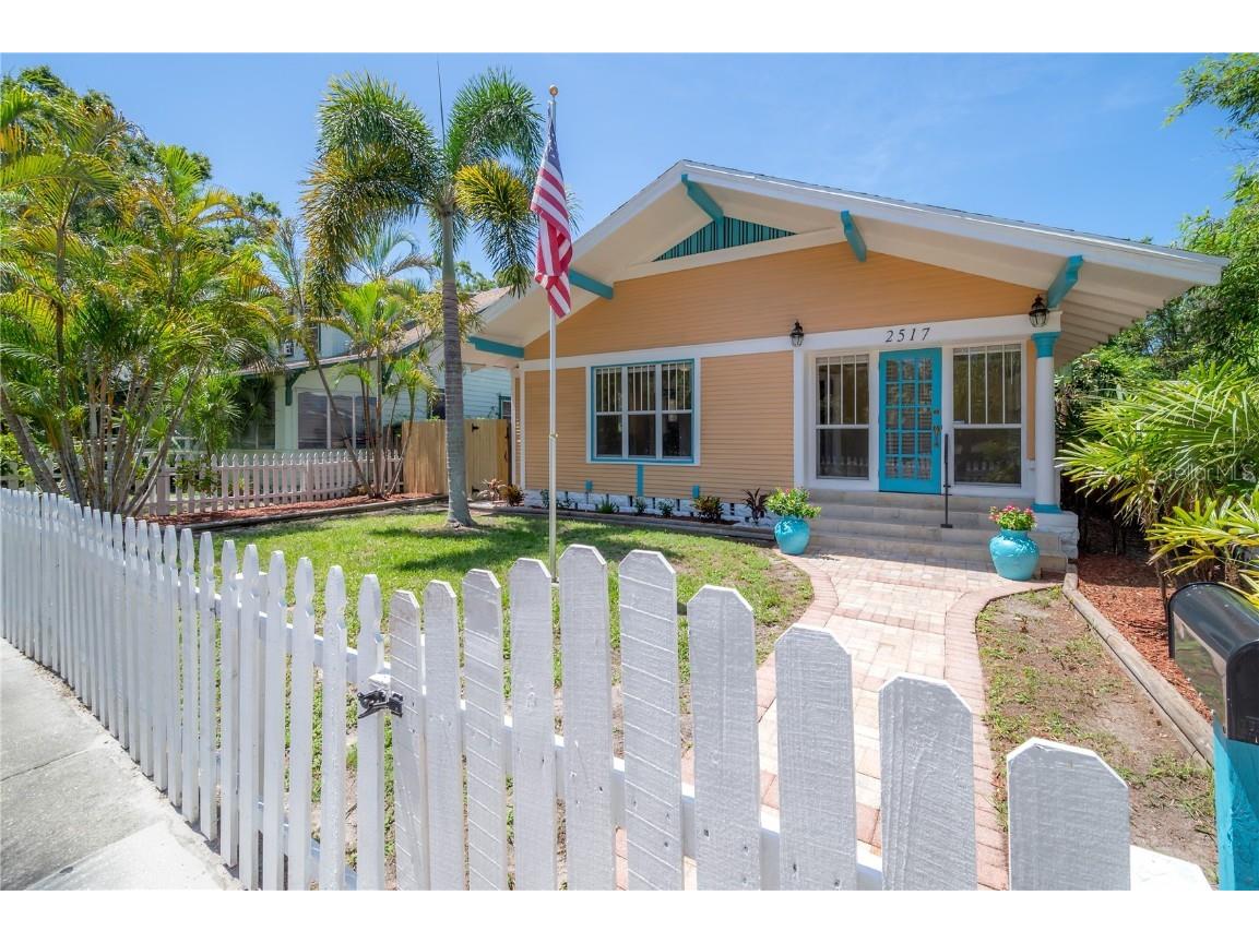 2517 Oakdale St S Saint Petersburg FL 33705 TB8439763 image2