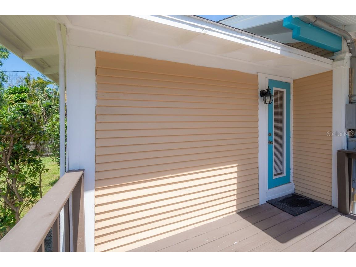 2517 Oakdale St S Saint Petersburg FL 33705 TB8439763 image33