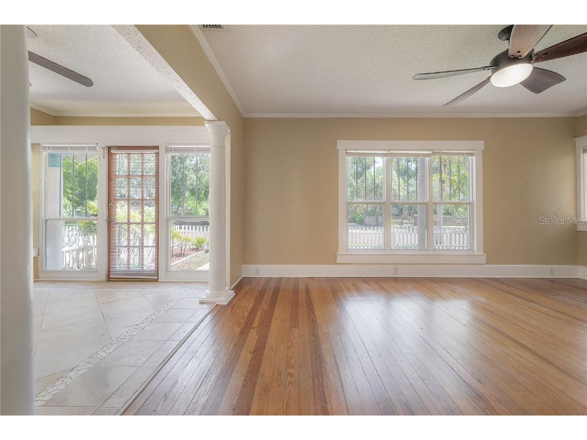 2517 Oakdale St S Saint Petersburg FL 33705 TB8439763 image6