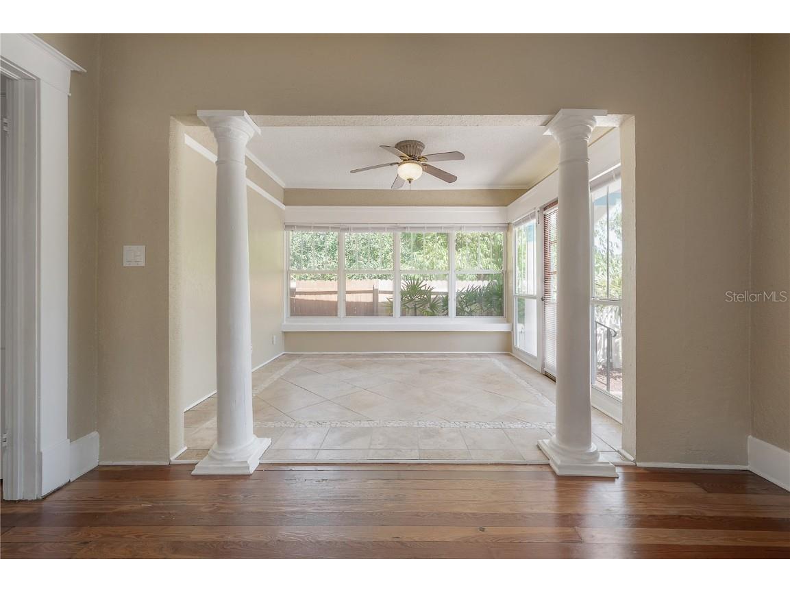 2517 Oakdale St S Saint Petersburg FL 33705 TB8439763 image8