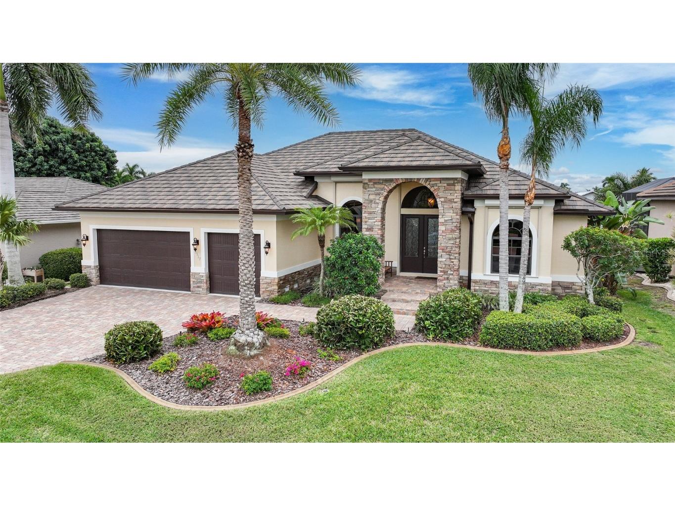 2517 Rio Grande Drive Punta Gorda FL 33950 C7517574 image1