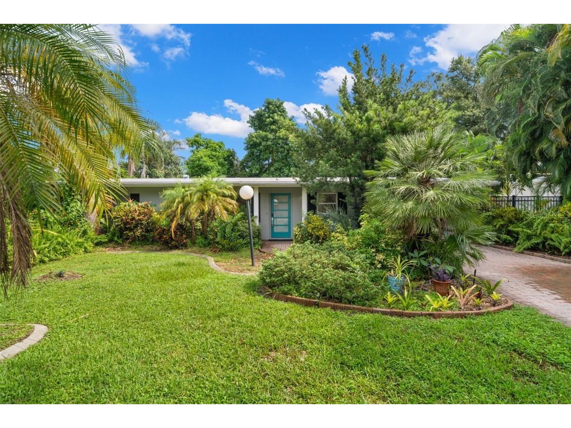 2517 Trinidad Street Sarasota FL 34231 U8254871 image1