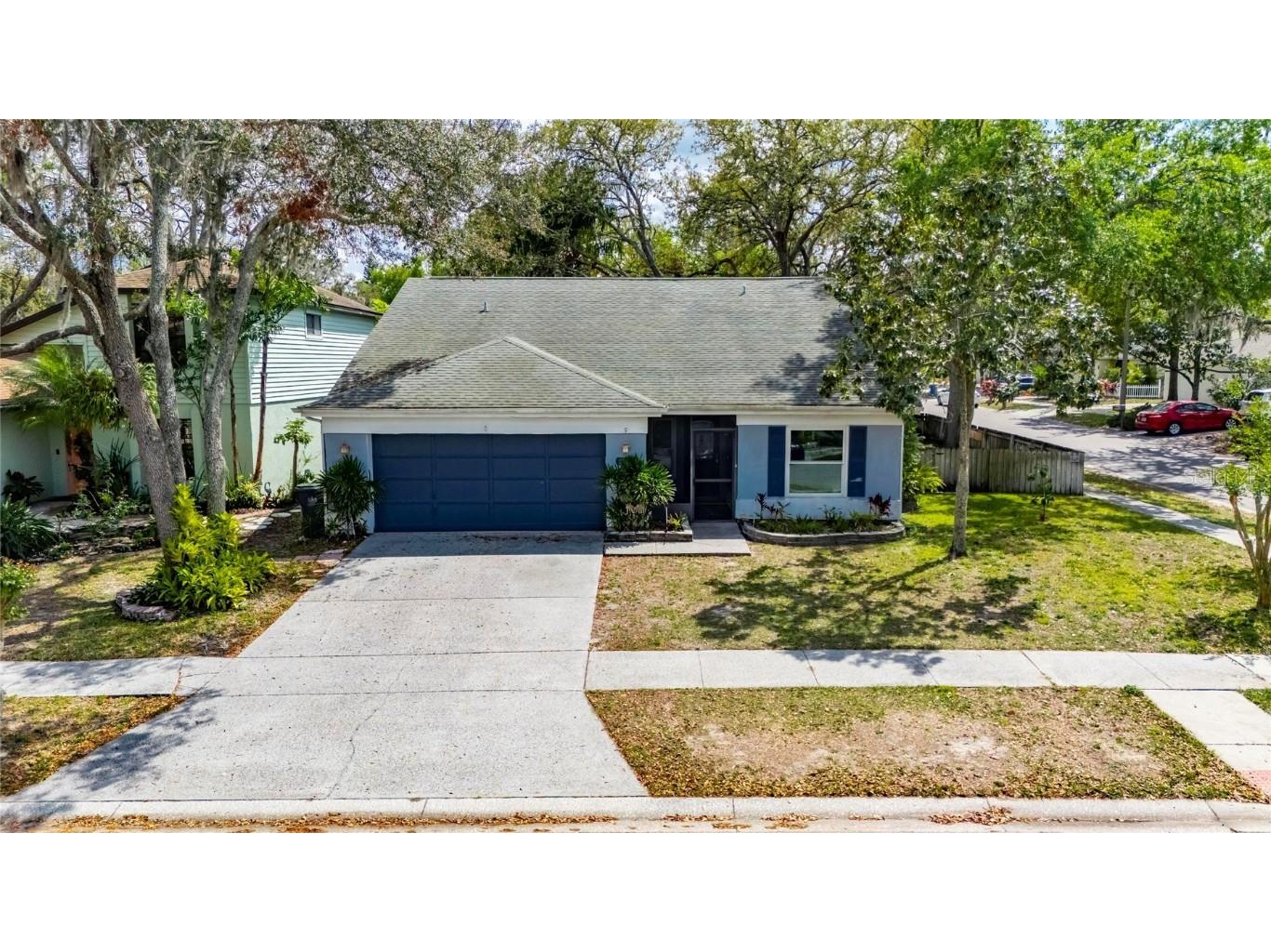 2517 Wrencrest Circle Valrico FL 33596 TB8343692 image1