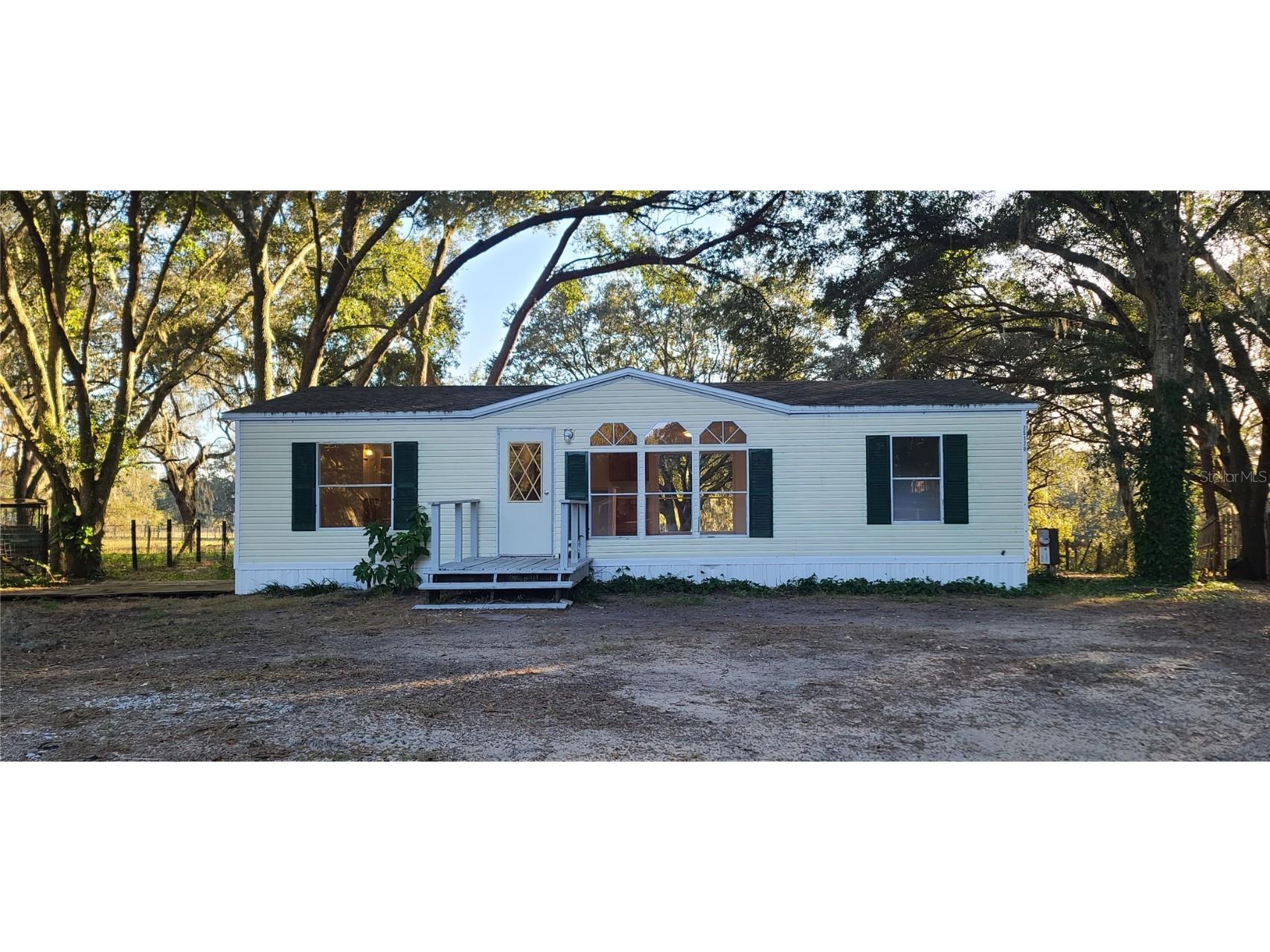 25170 SE 172nd Street Umatilla FL 32784 G5076735 image1