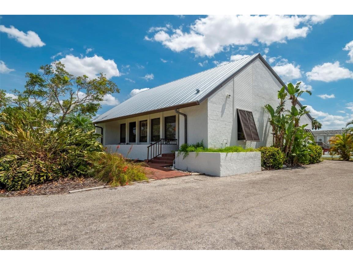 25173 Marion Avenue Punta Gorda FL 33950 C7473795 image1