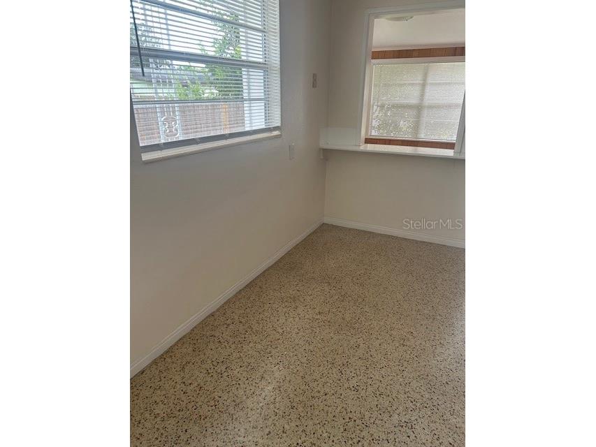 2518 40th Avenue N Saint Petersburg FL 33710 TB8486364 image11