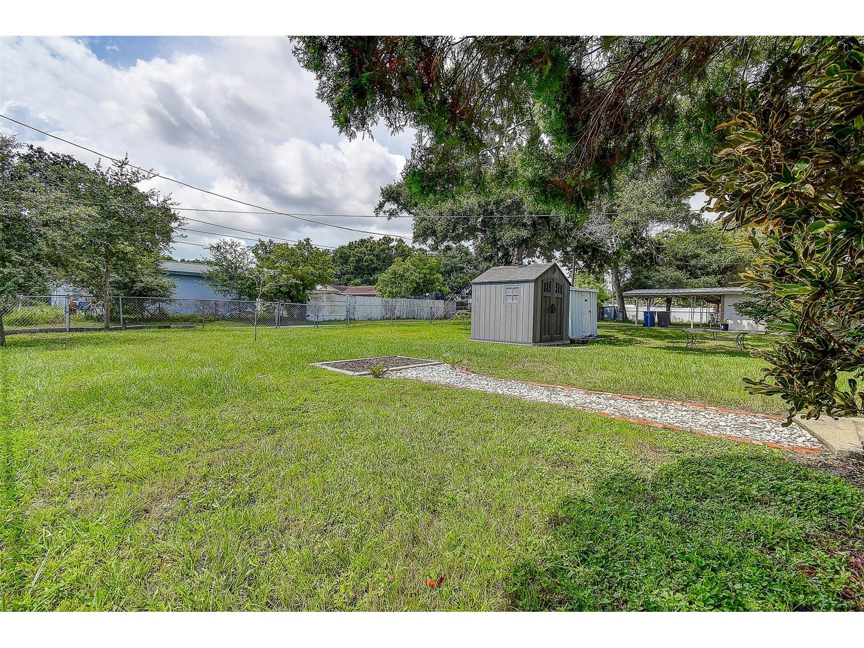 2518 40th Avenue N Saint Petersburg FL 33710 TB8486364 image38