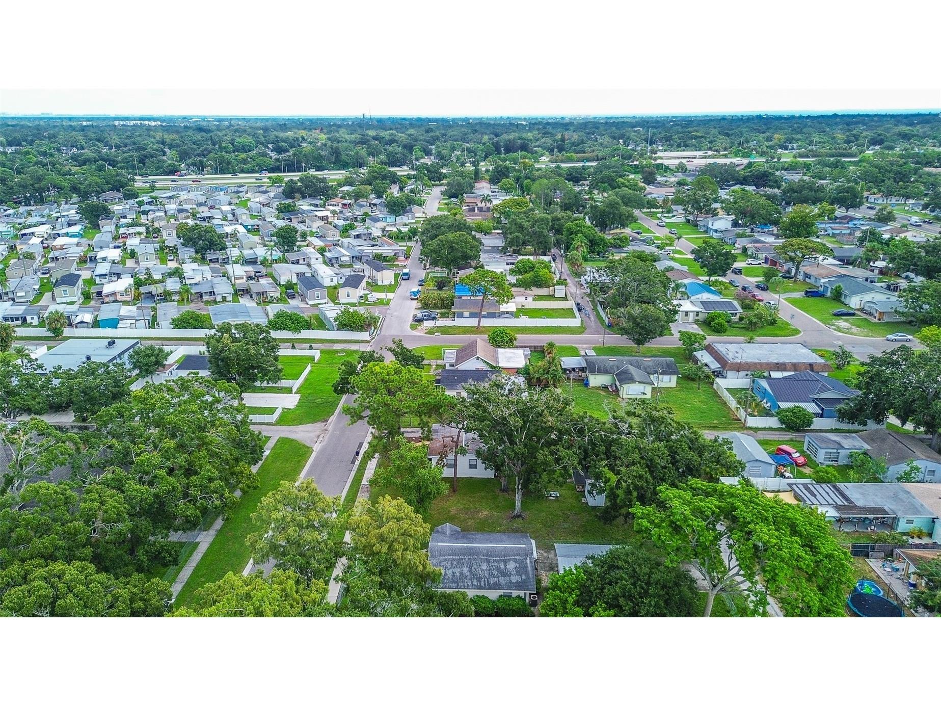 2518 40th Avenue N Saint Petersburg FL 33710 TB8486364 image53
