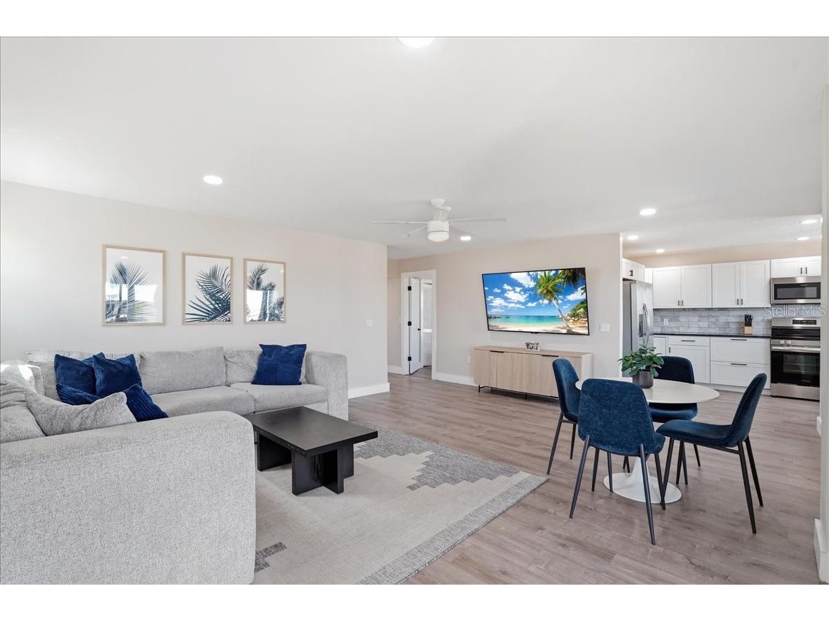 2518 Avenue B Bradenton Beach FL 34217 A4685059 image11