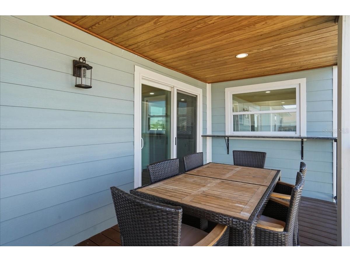 2518 Avenue B Bradenton Beach FL 34217 A4685059 image24
