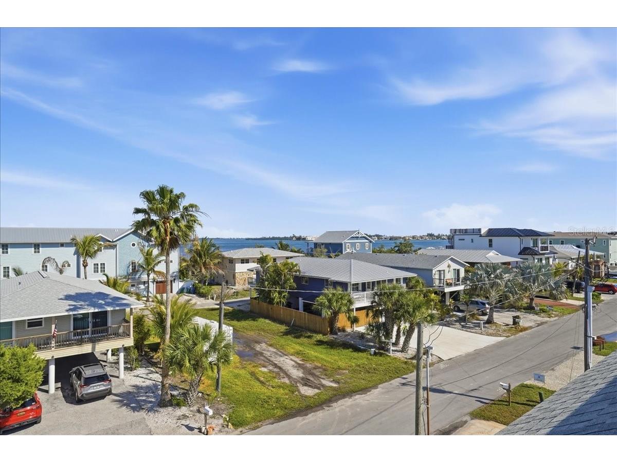 2518 Avenue B Bradenton Beach FL 34217 A4685059 image25