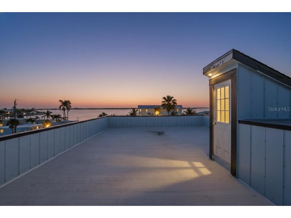 2518 Avenue B Bradenton Beach FL 34217 A4685059 image4