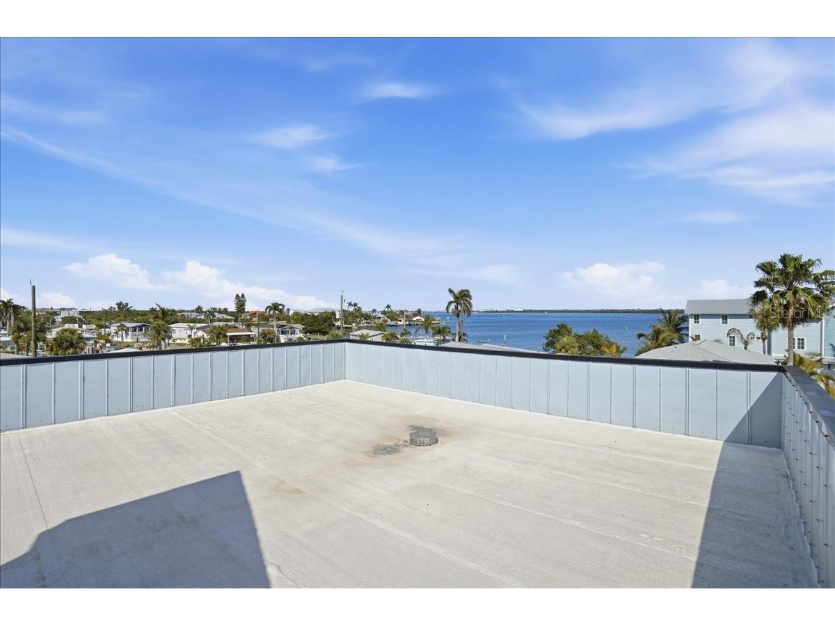 2518 Avenue B Bradenton Beach FL 34217 A4685059 image44