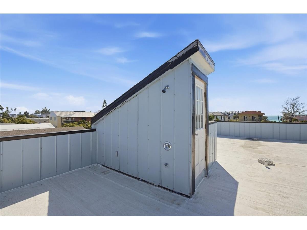 2518 Avenue B Bradenton Beach FL 34217 A4685059 image45
