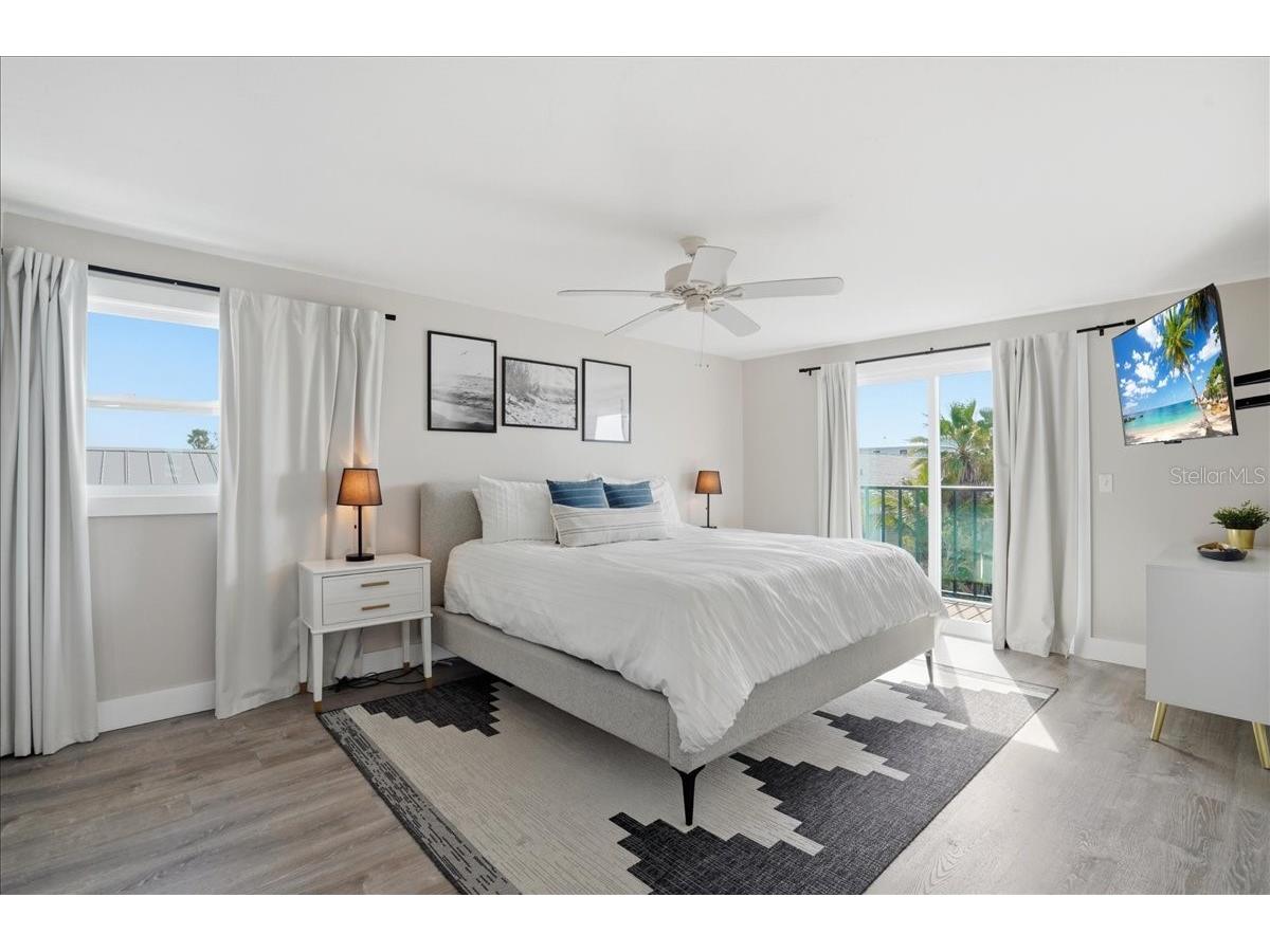 2518 Avenue B Bradenton Beach FL 34217 A4685059 image62