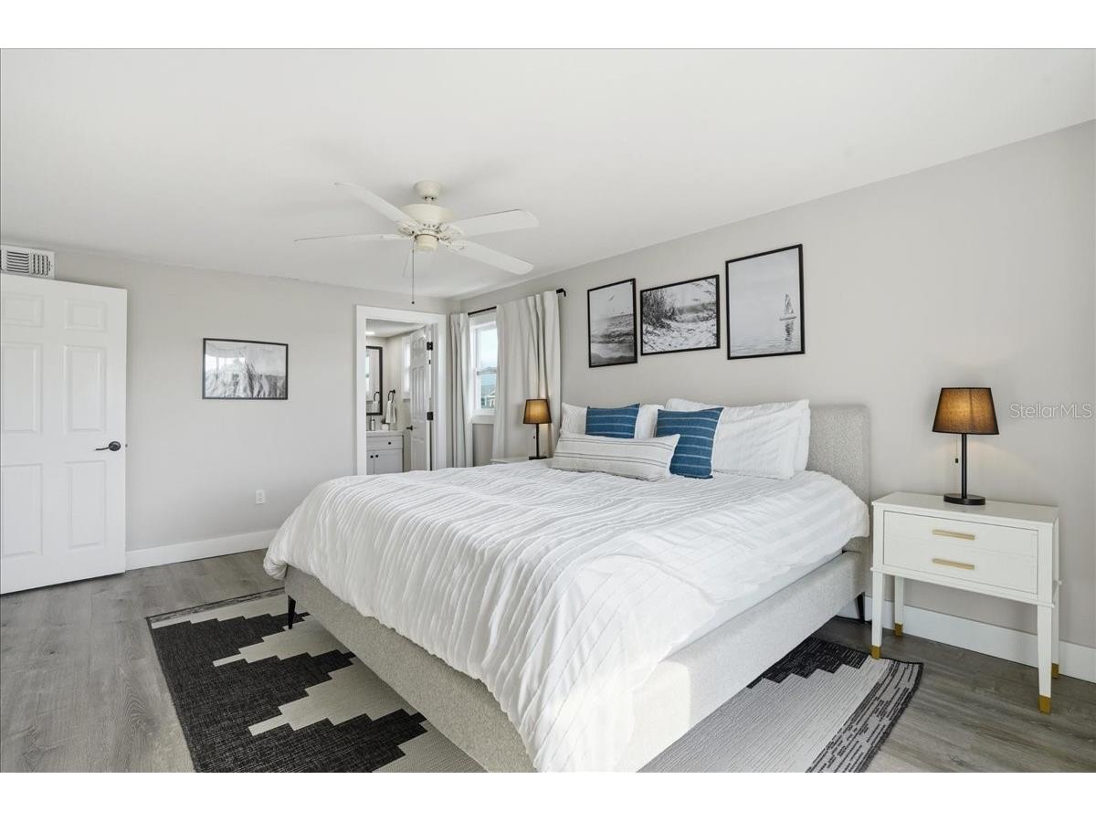 2518 Avenue B Bradenton Beach FL 34217 A4685059 image64
