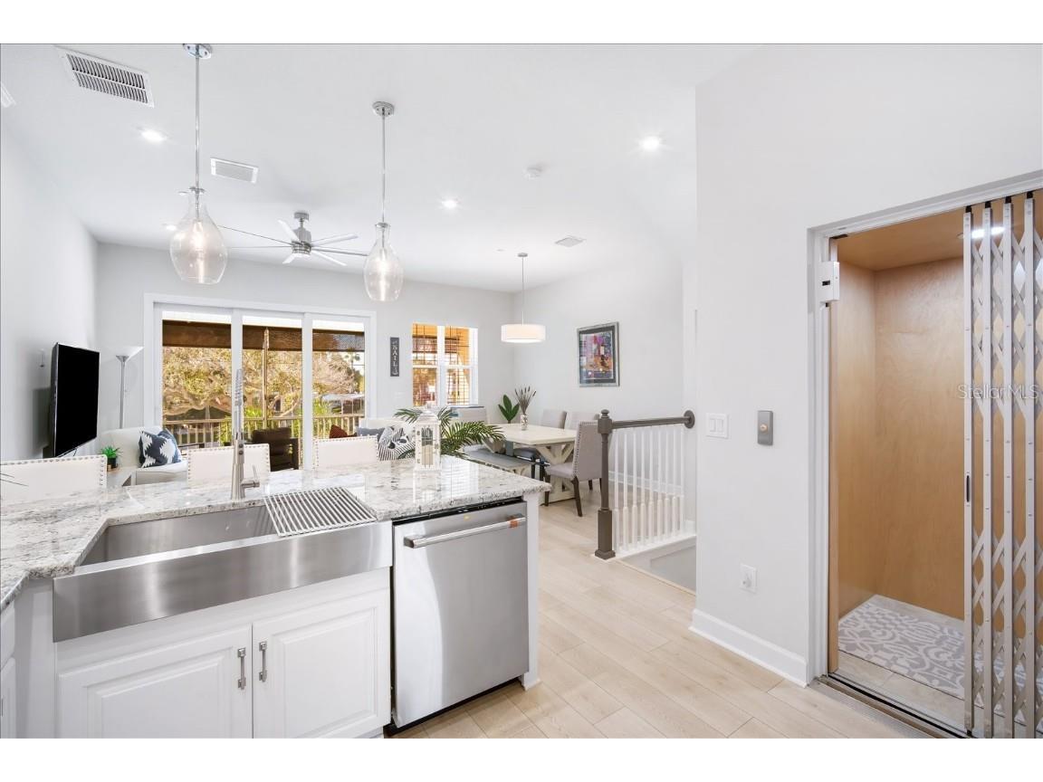 2518 Coral Court Indian Rocks Beach FL 33785 TB8444266 image11