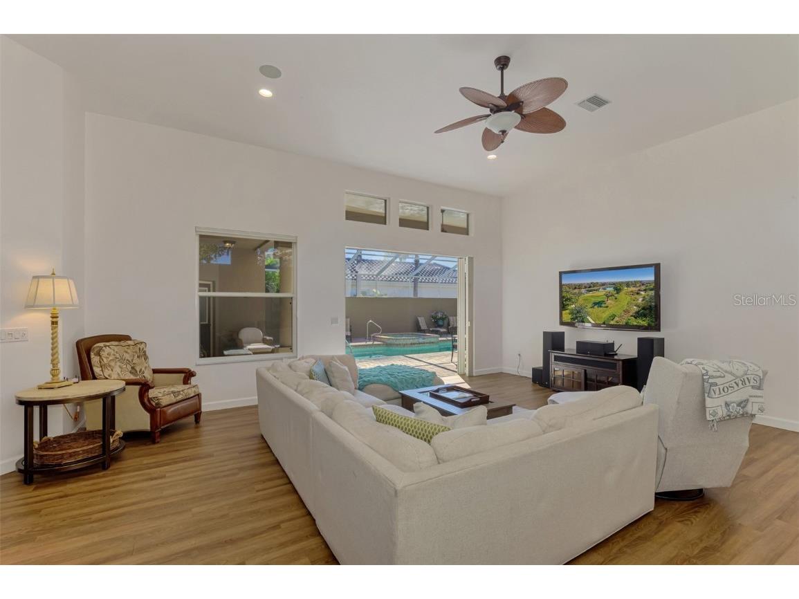 2518 Dick Wilson Drive Sarasota FL 34240 A4672995 image22