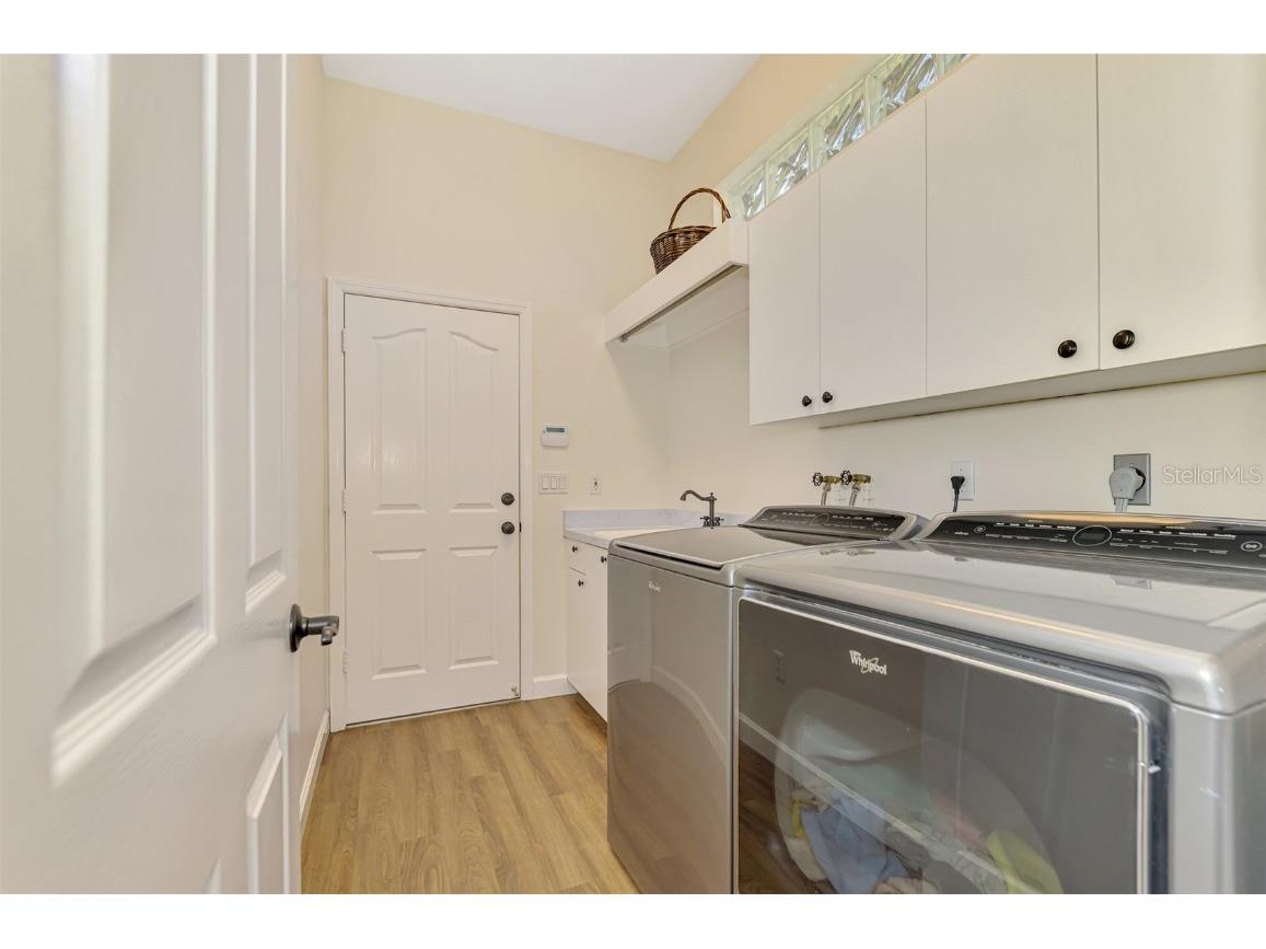 2518 Dick Wilson Drive Sarasota FL 34240 A4672995 image34